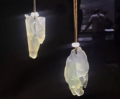 小精品翡翠原石 雕刻師手中的無限價值